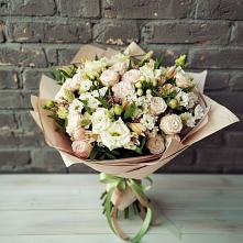 Букет цветов из:  Альстромерии, Розы и Хризантемы в Домне