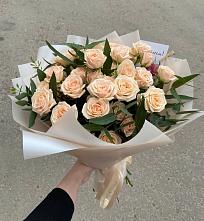 Букет Кремовые розы Латте в Домне