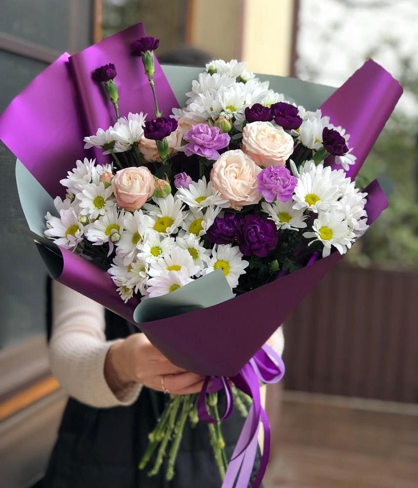Букет цветов из: Хризантемы, Гвоздики и Розы в Домне