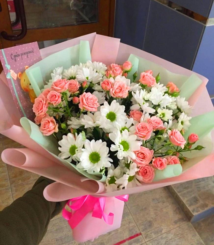 Букет цветов из: Розы и Хризантемы в Домне