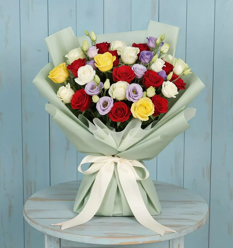 Букет цветов из: Розы в Домне