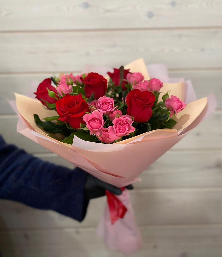 Букет цветов из: Розы в Домне